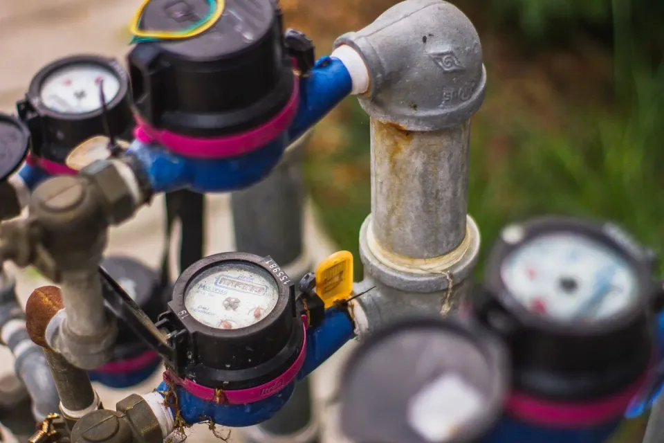 Water Meter — Water Damage — Water Meter, Pressure Gauge, Metal Pipe, Water Damage, Low Water Pressure Repair